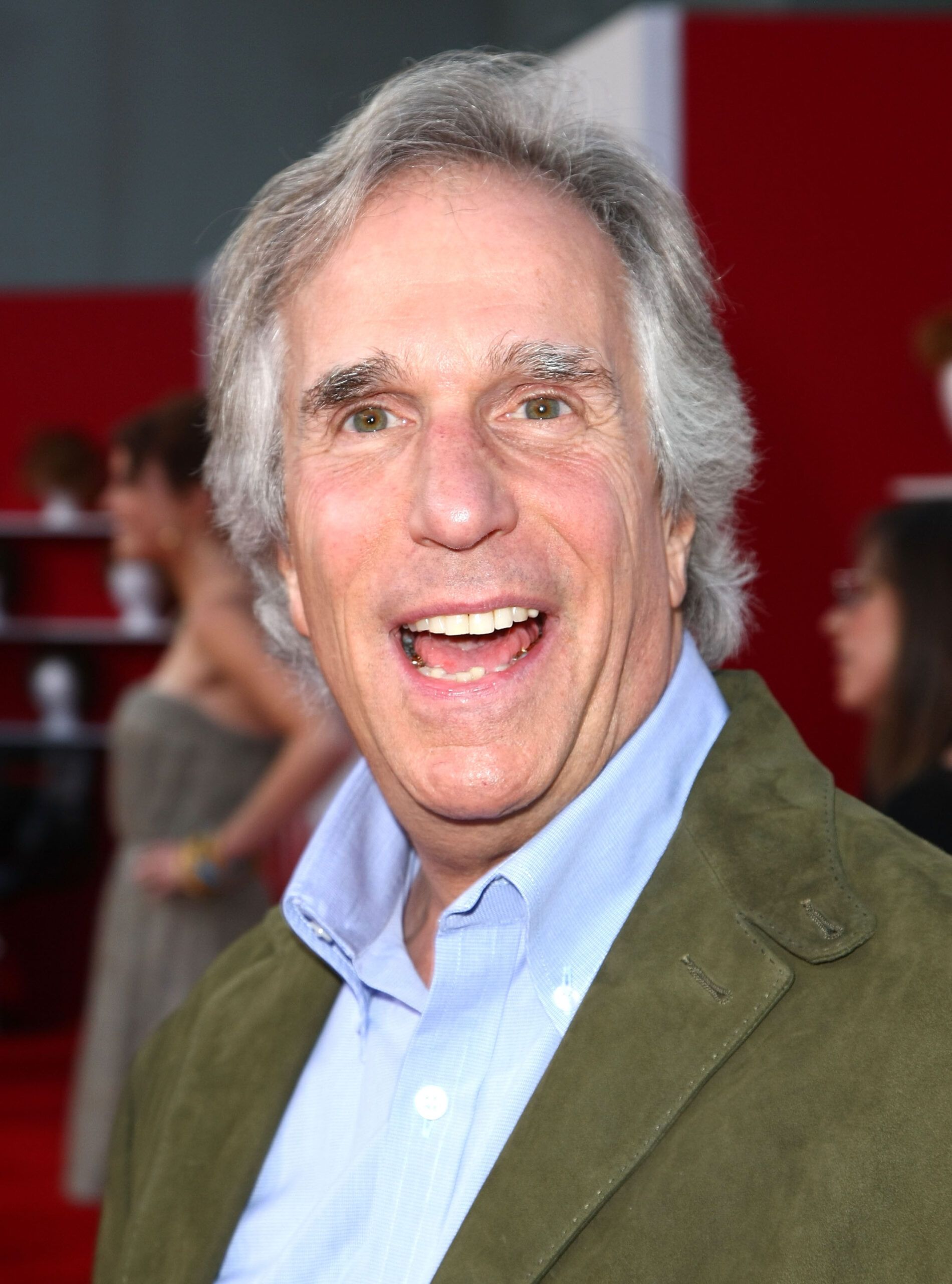 Henry Winkler talks about being a long-distance caregiver - Guideposts