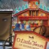 O Little Town of Sugarcreek - Sugarcreek Amish Mysteries - Book 5 - Hardcover